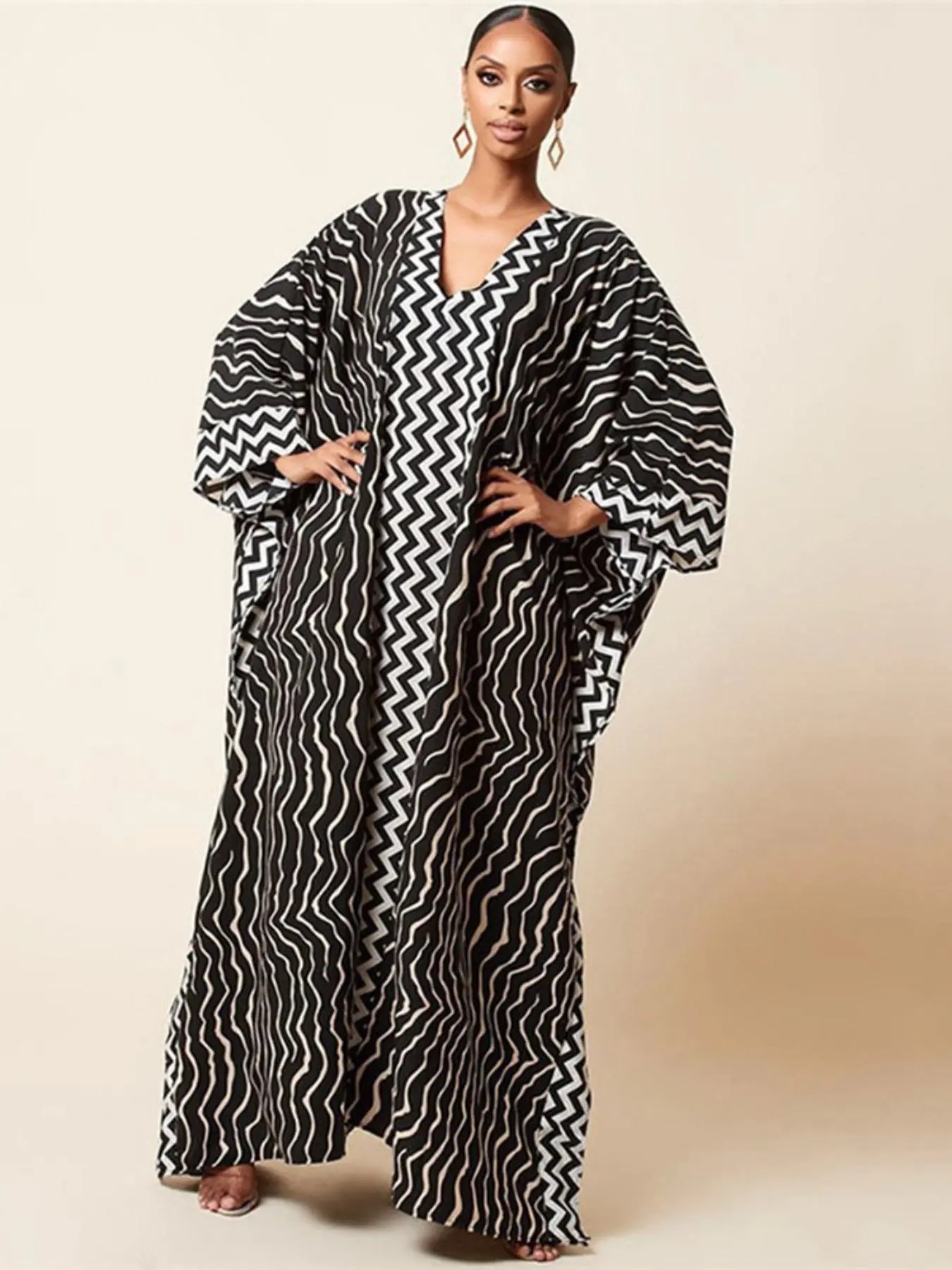 Plus Size Wave & Chevron Print 2 IN 1 Batwing Sleeve Kaftan Dress, Chic Casual Loose V Neck Long Sleeve Dress for Spring, Women's Clothes for Beach Vacation Holiday