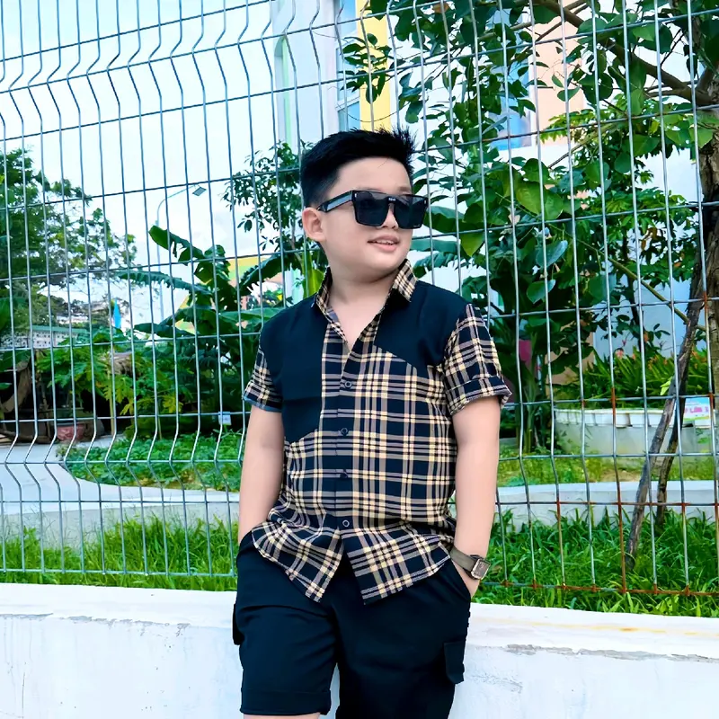 Bộ Quần Áo Sơ Mi Caro Cho Bé Trai 12-52Kg 5