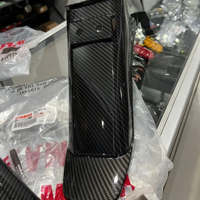 Spakbor belakang Fizr original YAMAHA custom carbon wtp motif kevlar 0