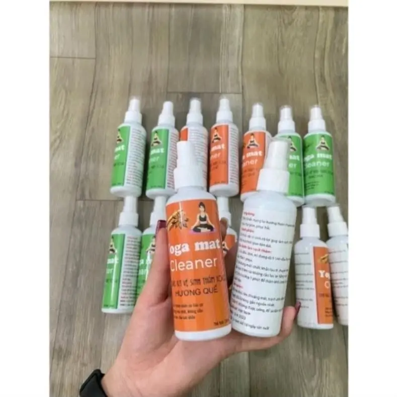 Tinh dầu vệ sinh thảm yoga, dung dịch vệ sinh thảm tập yoga, nước lau thảm yoga dung tích 100ml Làm Sạch 1