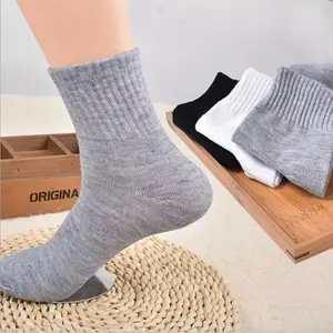 GGS KS139 Kaos Kaki Polos Kaos Kaki Diatas mata kaki Olahraga Tebal Unisex Y1753