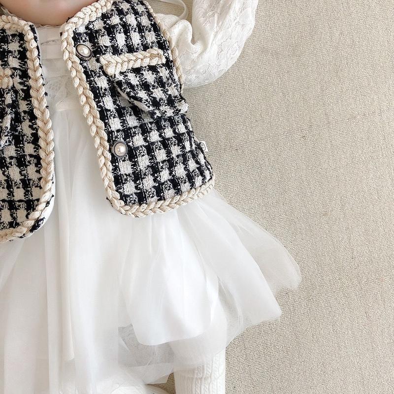Product Introduction of Áo Vest Trẻ Em Bé Phong Cách Cổ Điển, Đặc Biệt Cho Điểm Nóng Của Người Dùng, Thích Hợp Cho Mùa Thu Và Mùa Đông, Có Thể Mặc Mùa Xuân Và Mùa Thu, Thiết Kế Kẻ Sọc, Phong Cách Người Nổi Tiếng Trên Internet, Thích Hợp Cho Bé Gái, Áo Vest 5