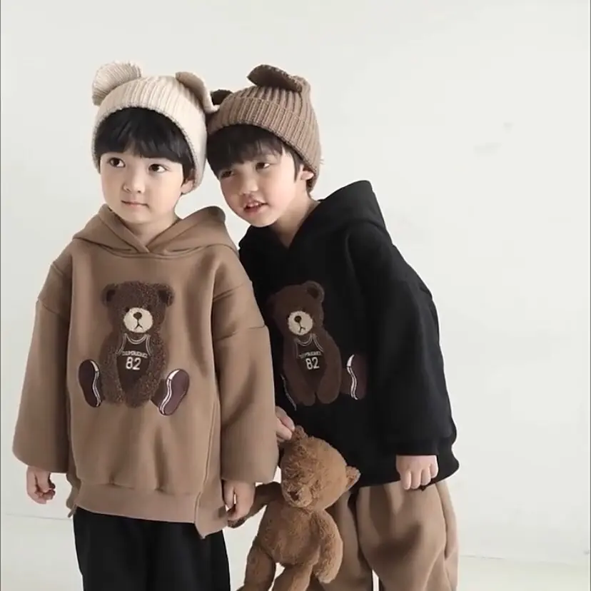 Set bộ gấu thêu cho bé trai và gái