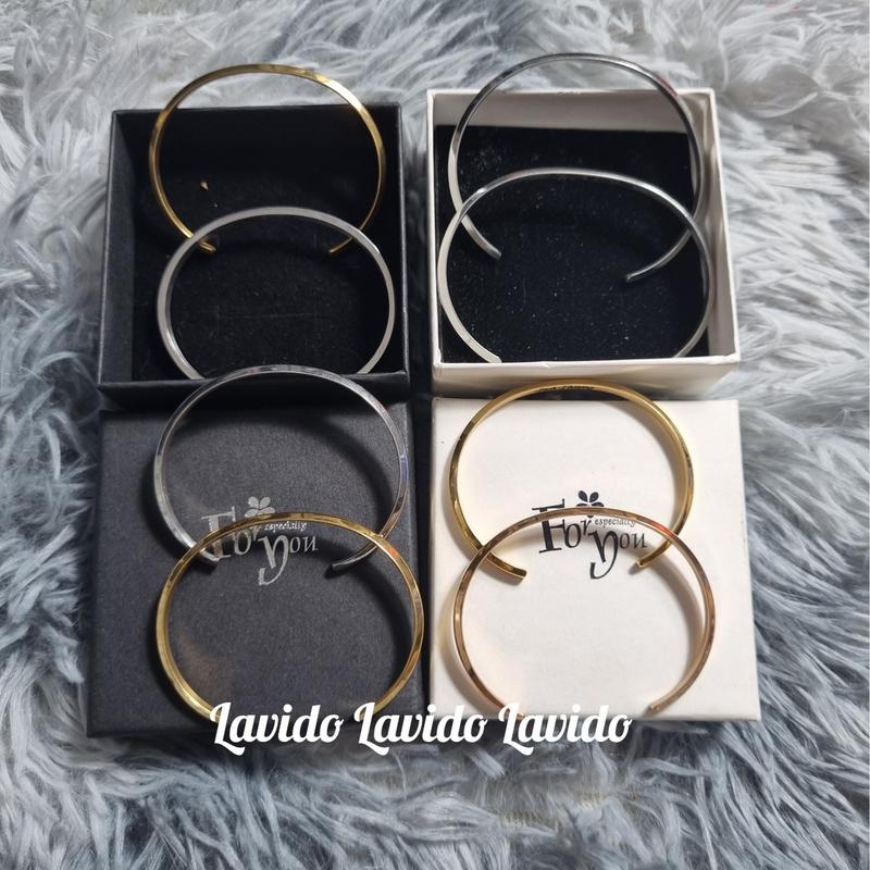 Vòng tay nam lắc tay nữ titan kiểu chữ C thép titan không gỉ lắc tay đôi quà tặng tình yêu