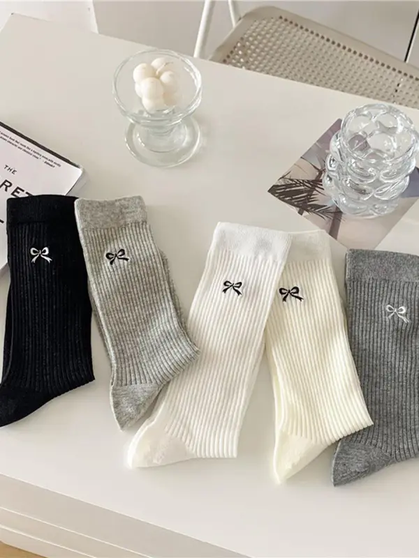Women's Bow Embroidery Mid-calf Socks, Casual Comfortable Breathable Socks for Daily Wear, Women's Socks for All Seasons 1