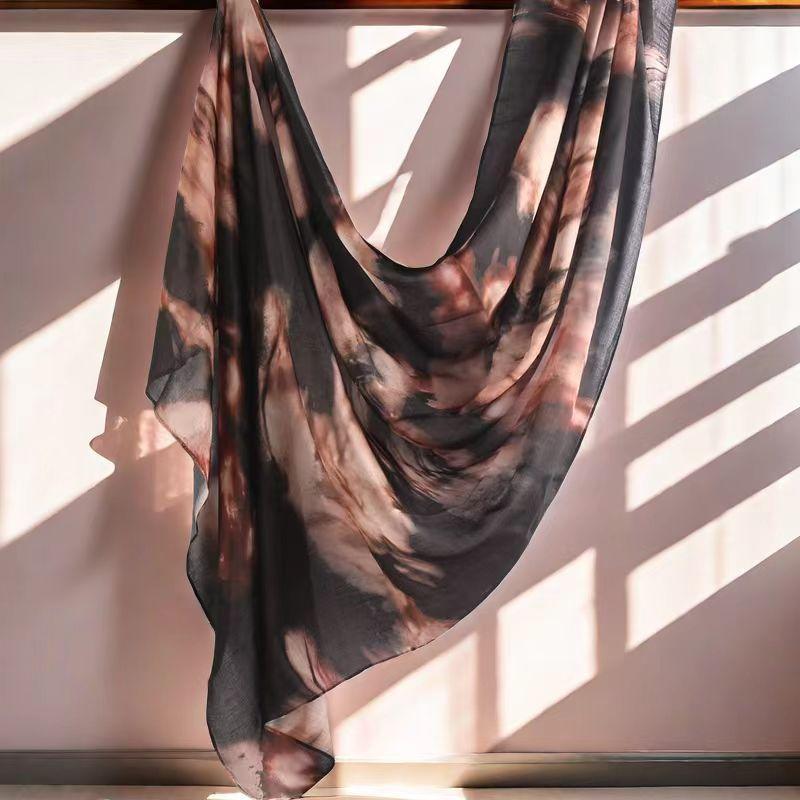 Product Introduction of Watercolor Floral Polyester Cotton Breathable Light Weight Soft Long Fashion Headscarf Single Sided Printing Muslim Hijabs Shawl 7