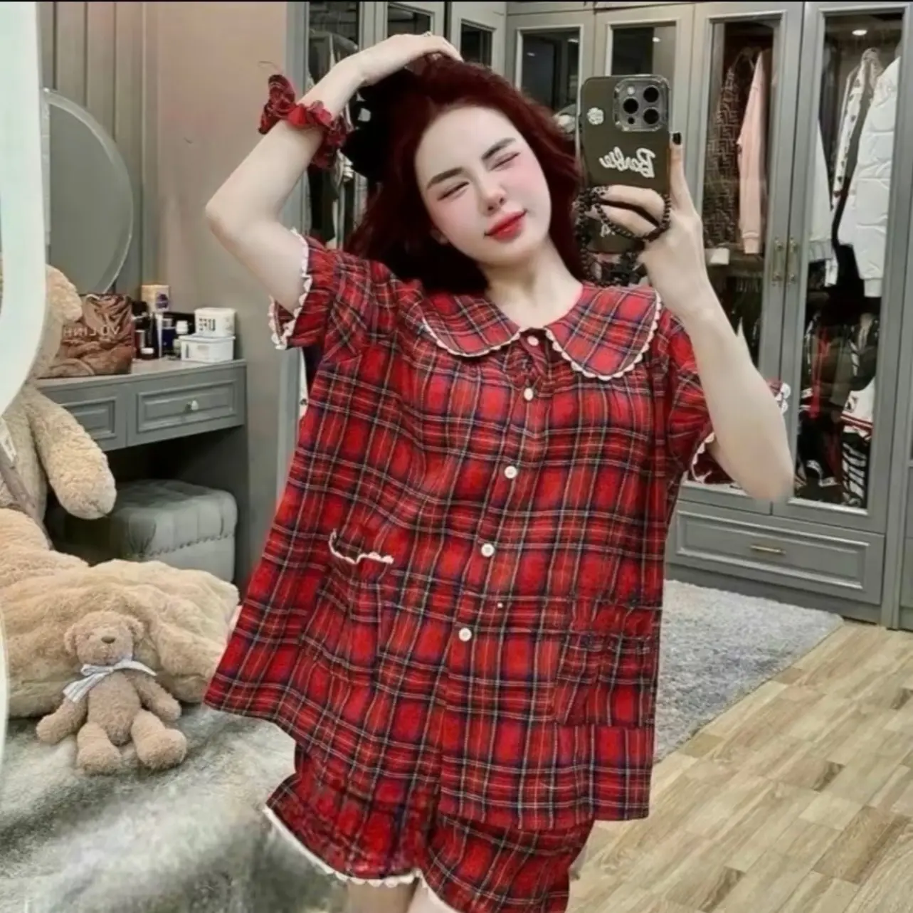Bộ đồ pijama dạ ép cộc tay kẻ đỏ cổ sen phối ren xinh xắn Voi