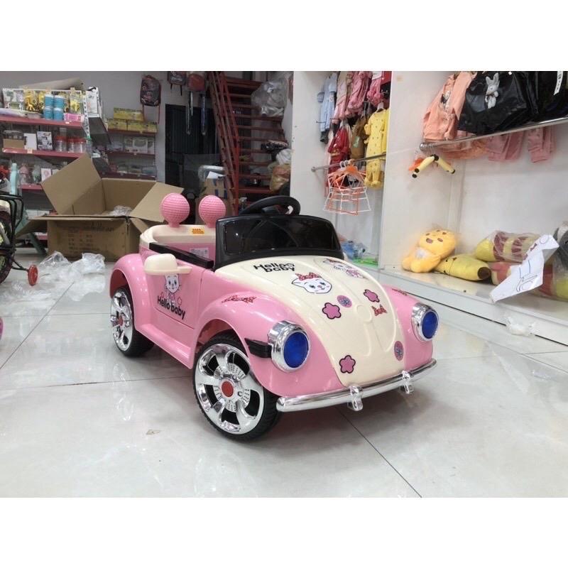 Xe ô tô điện trẻ em Hello Kitty đỏ, tốc độ 3-5 km/h, tải trọng - TikTok ...