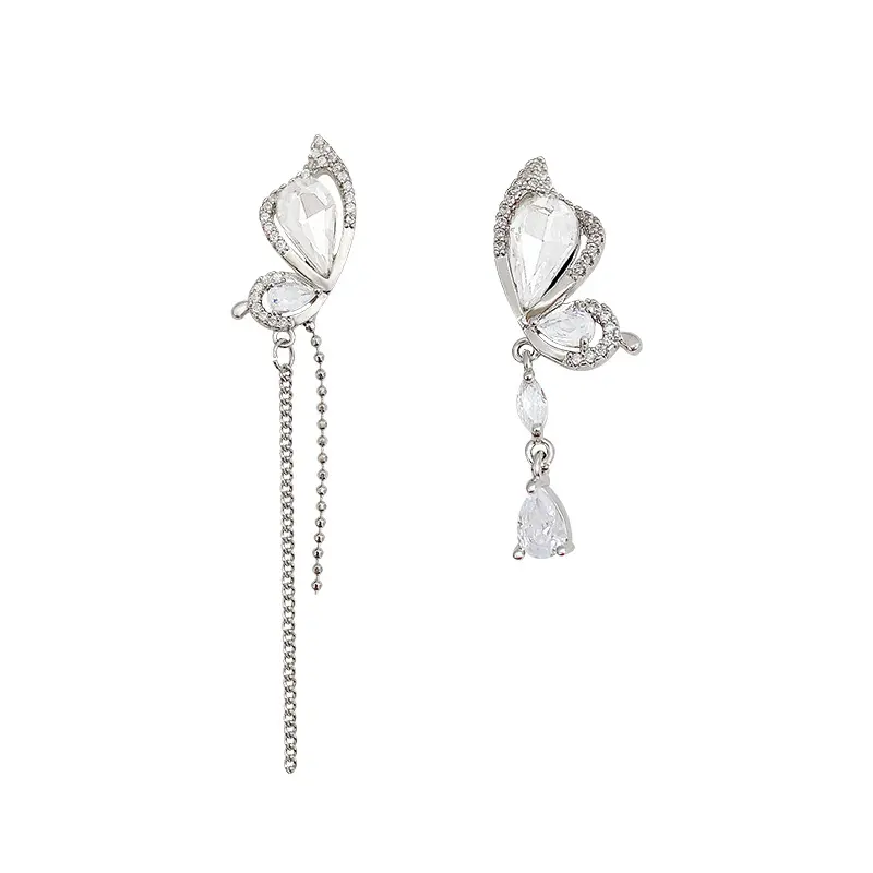 Anting Kancing Kupu-kupu Berlian Imitasi Super Flash untuk Wanita 3