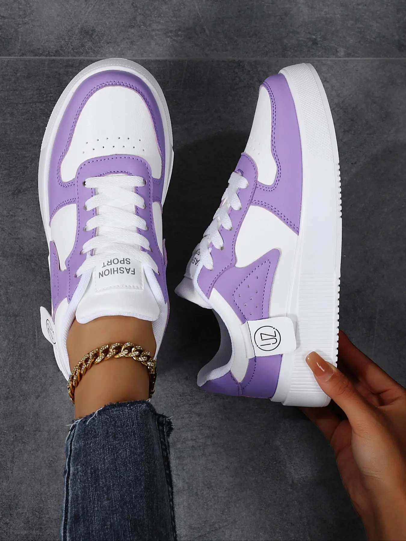 Women's Lace-up Fashionable Colorblock Ultralight EVA Sneakers
