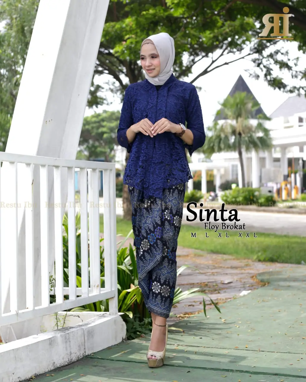 SET KEBAYA MODERN WISUDA TERLARIS MOTIF RAJUT WARNA NAVY FLOY SINTA