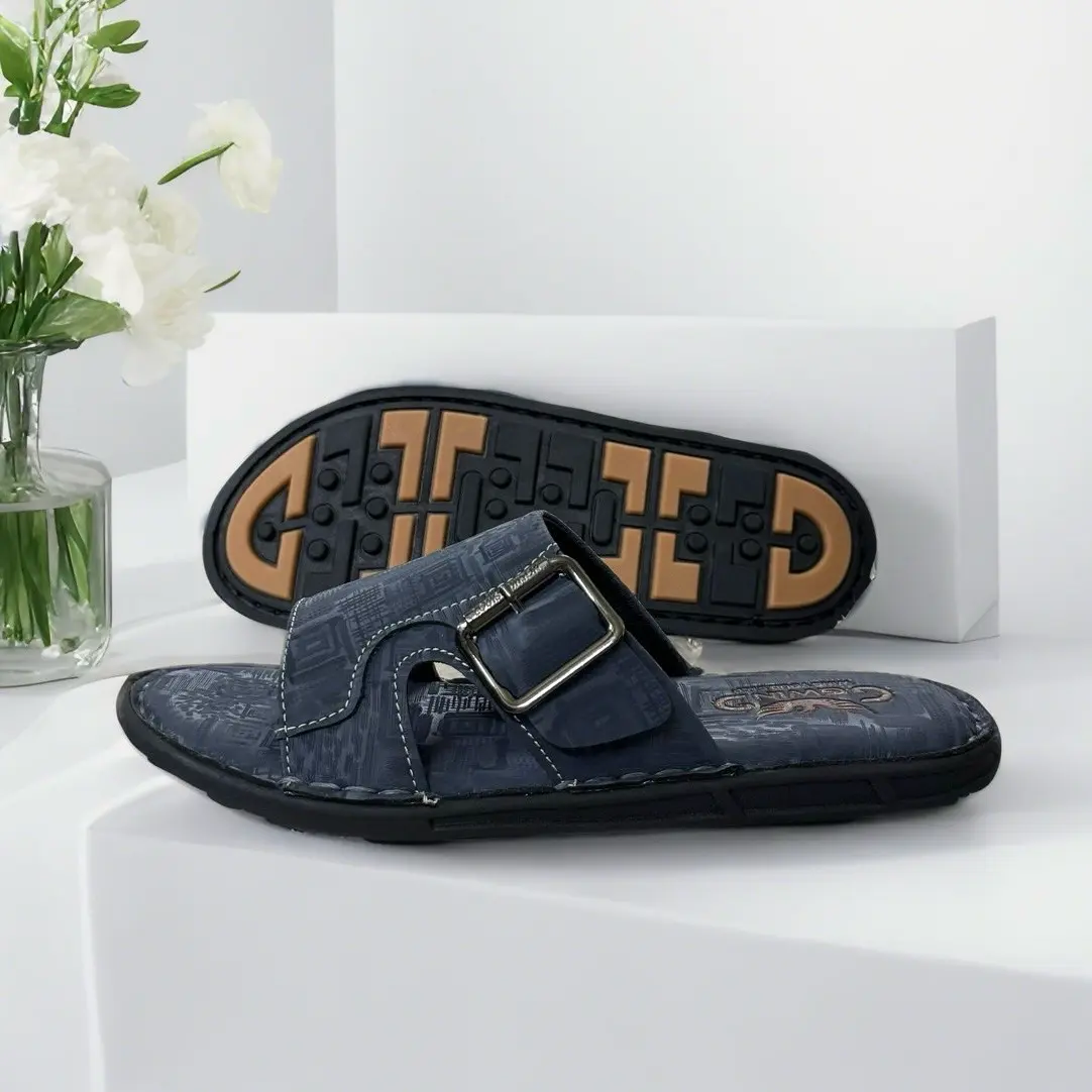 Dép Da Nam Cao Cấp GWIN DN32 Họa Tiết In,Koas Hợp Kim Chống Han, Gỉ, Tối giản, Chất Liệu Da Microfiber Chống Thấm Nước, Phù Hơp Bốn Mùa DéP Đế Bằng Cao Su Sandal Đồng da bò quai xỏ ngón cái Nhung Hoa