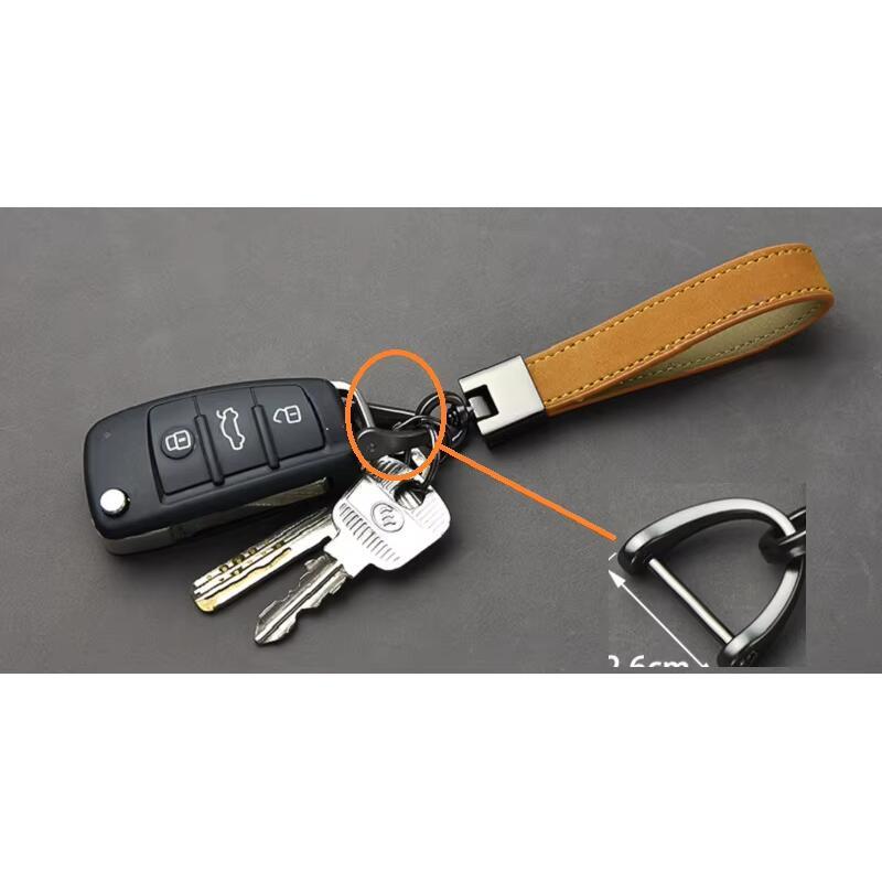 Product Introduction of Genuine Keychain Top-end Business Gift For Man Good Quality Black Brown Real Leather Car Keyholder Key Chain 12