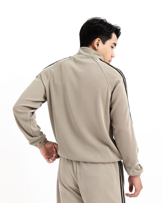 Áo thun nam phối sọc có dây kéo LADOS-9186 chất liệu thun gân sóng cao cấp, phong cách trẻ trung dễ phối đồ 4