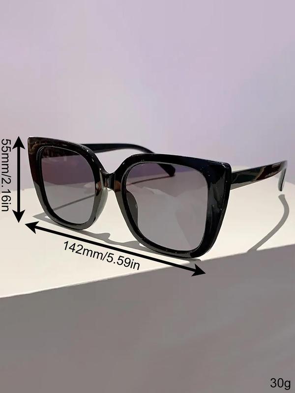 Vintage Simple Tinted Lens Sunglasses for Women, Large Square Frame Black Sunglasses, Fashion Sunshade Sunglasses, Travel Accessories for Trip & Driving Use 1