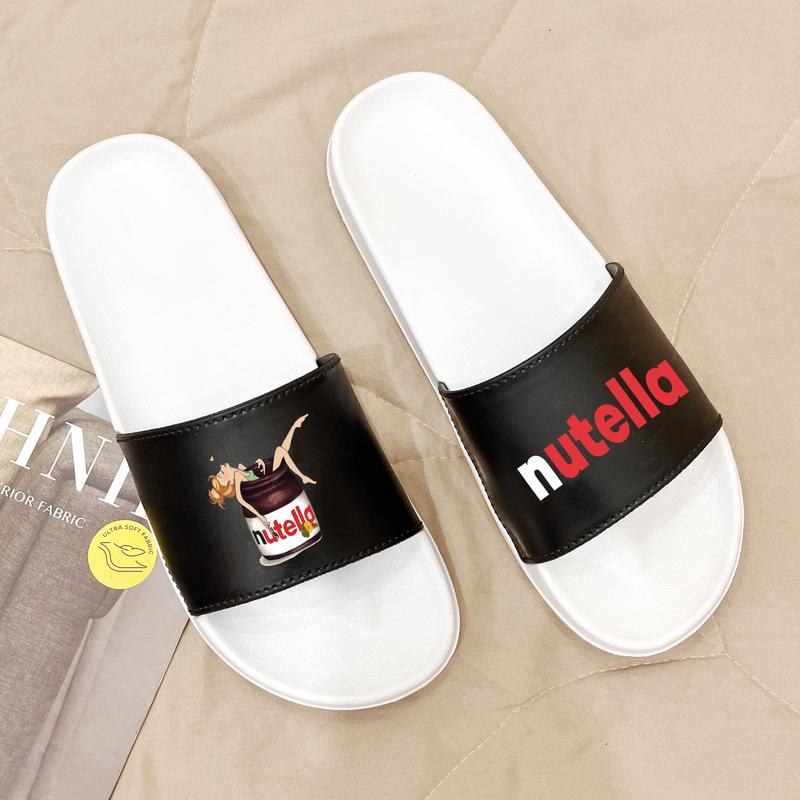 Sandal Slop Jelly Aesthetic Cewek Terbaru Sendal Slip On Luar Ruangan Anti Air Anti Slip 36-44 Shoes Karet Selop Wanita  Elegant size m: 40 - 41 hitam-2 5