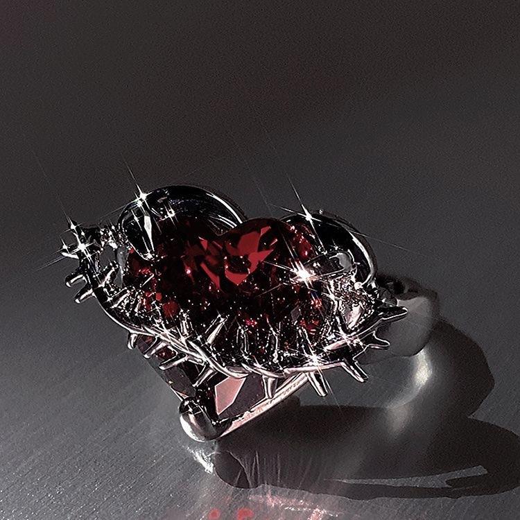 Product Introduction of Nhẫn Gai Zircon Trái Tim, Dành Cho Nữ, Thiết Kế Nguy Hiểm Nhịp Tim, Thiết Kế Độc Đáo Cao Cấp, Nhẫn Ngón Trỏ Nhẫn Dễ Phối Đồ Độc Đáo 1