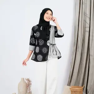 BRAWEE Blouse Batik Wanita Modern Motif Koin Baju Katun Atasan Kerja Hitam Panjang Casual