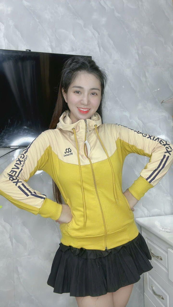 Product Introduction of Áo khoác thun cotton 5 túi to, mã in tay + logo - Nữ Top 10