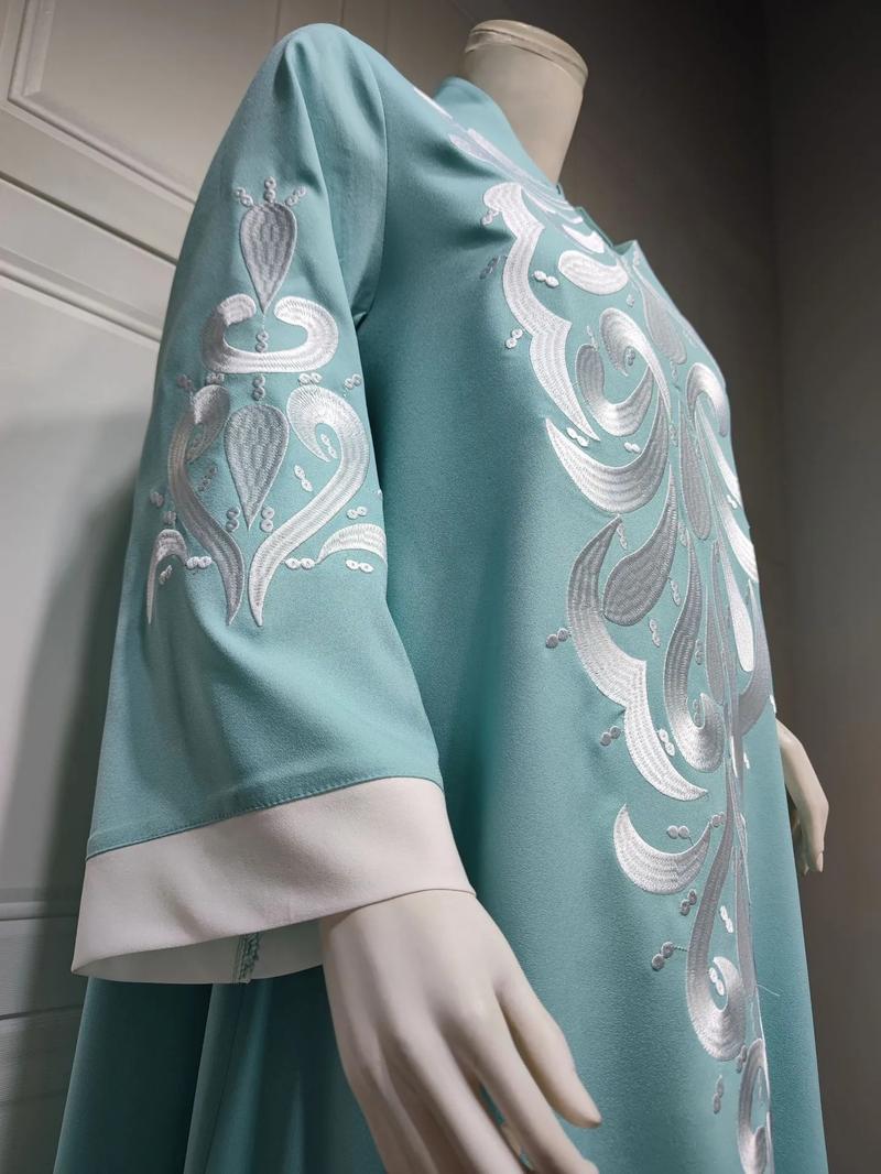 Product Introduction of Robe Muslim Abaya Dubai Embroidered Kebaya Dress Long Sleeve Gowns Moroccan Kaftan Islam Oman Qatar Ladies Dresses 33