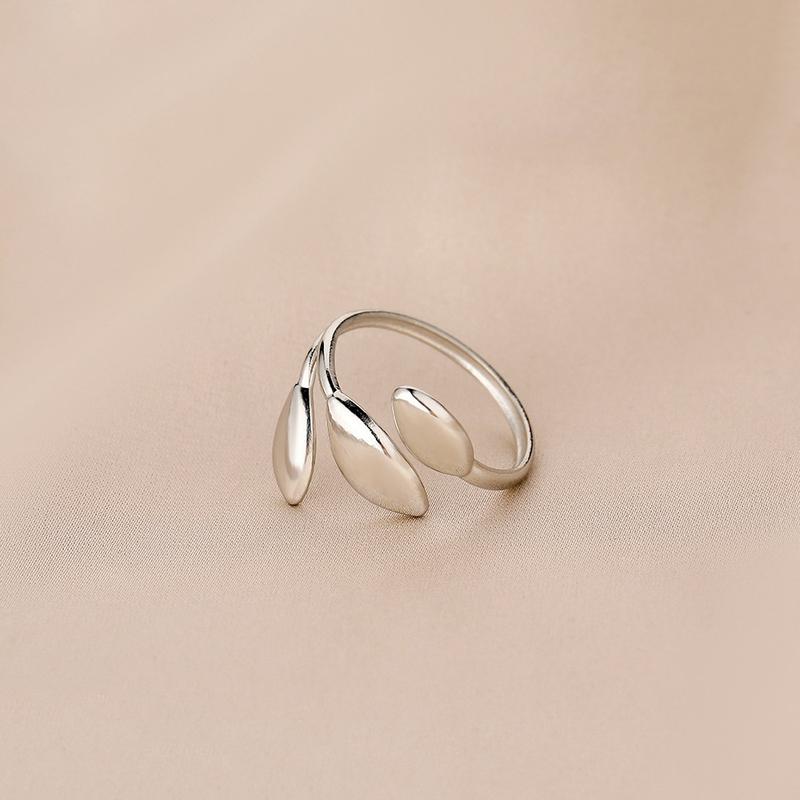 Product Introduction of New Simple Niche Design Stainless Steel Leaf Open Titanium Steel Ring Jewelry for Women 6