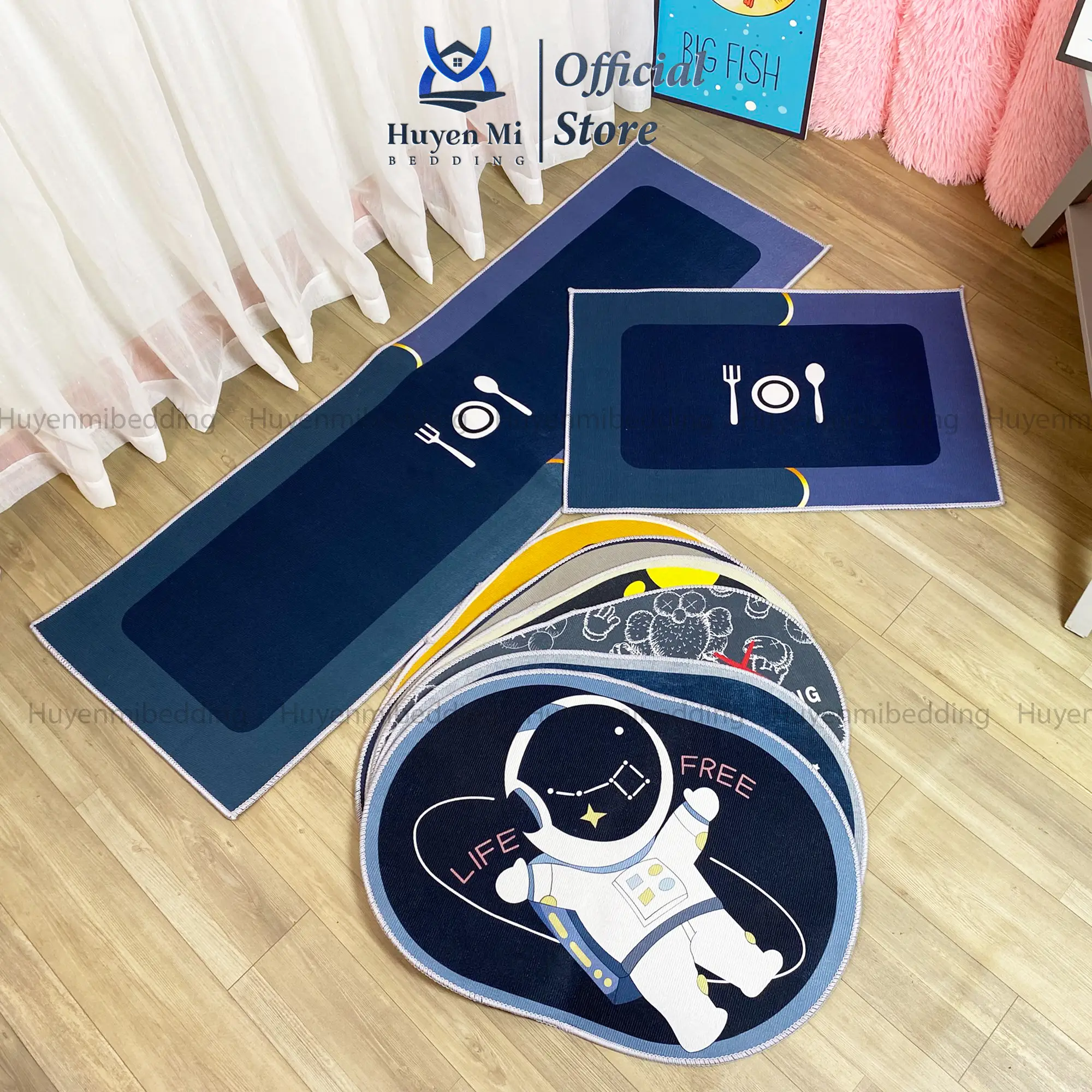 Combo 1 Bộ Thảm Bếp 2 Tấm Và 6 Tấm Thảm Lau Chân Bầu Dục Chất Nỉ Lì Ngẫu Nhiên. Mềm Mại, Chống Trượt. Hút Nước Sàn Nhà
