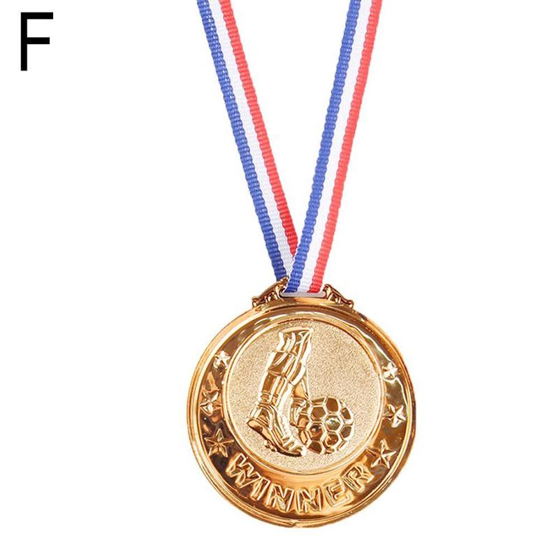 Product Introduction of Soccer Ear Champion Medal Award Prop 65cm Diameter D0T2 41