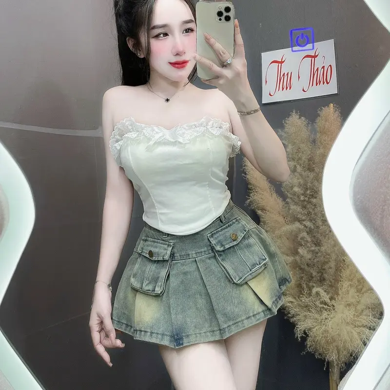ÁO ỐNG CÚP PHỐI BÈO CÓ KÈM MÚT ĐỆM PHÍA SAU ĐI DÂY KHOÁ Nữ FOM CROPTOP DƯỚI 52kg 4