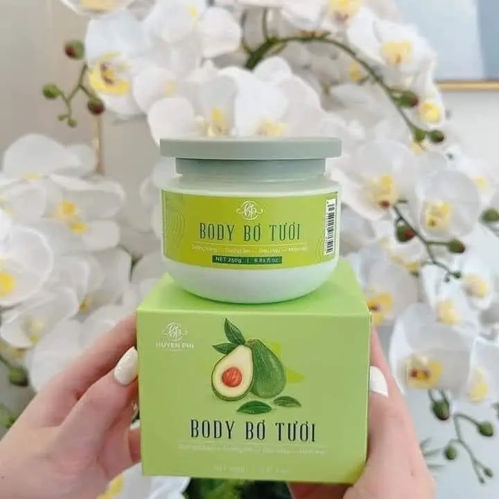 Kem BODY Bơ Trắng Da Huyền Phi