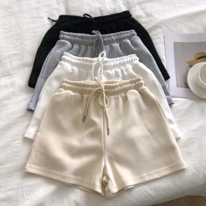 celana pendek unduk dewasa berbahan premium motif polos cocok di pakai ketika Santai Nyaman 0