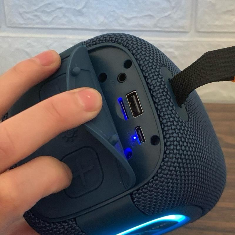 Loa Bluetooth 1997 Bombox X900 Pin Trâu, Bass Khoẻ, Kháng Nước, TWS 2 loa cùng lúc mini 5