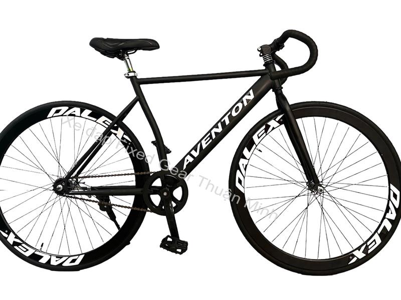 Xe đạp AVENTON, Đen, New, Bảo hành 1 năm
