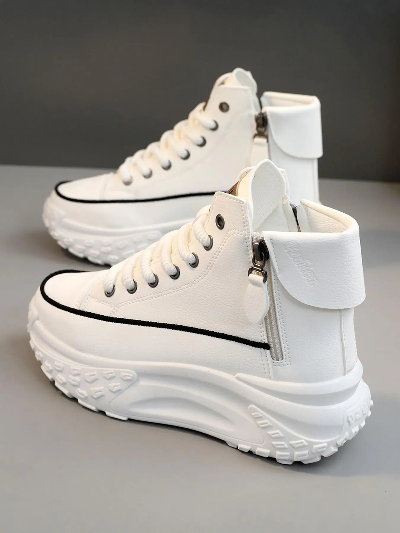 Women's Fashionable Lace Up Platform Sneakers, Casual Comfortable High Top Shoes for Daily Wear, Female All-match Shoes for Daily Wear