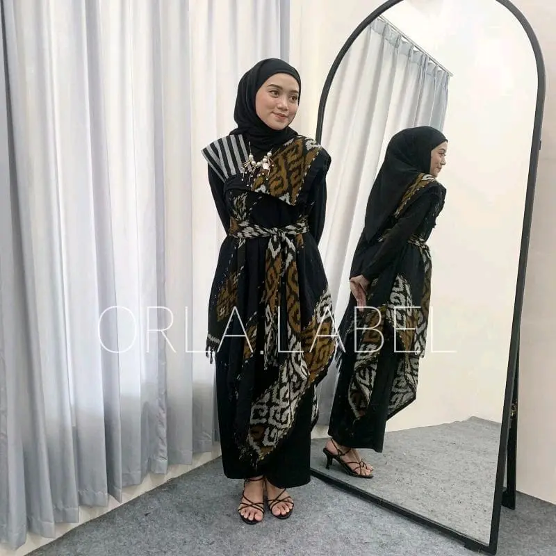 Sashi Mididress 2