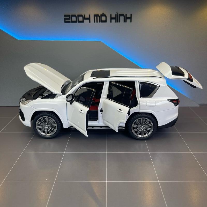 Mô hình xe Lếch Xù Lx600 tỷ lệ 1:24 bằng kim loại Tặng biển số Vip 4