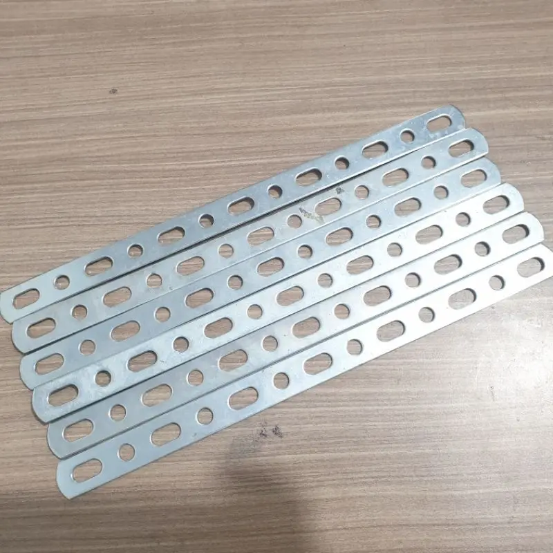 Breket Bolong Plat Bolong Serbaguna Universal Multifungsi tebal 1,2 mm 2