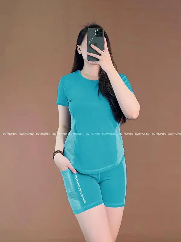 Set thể thao lỡ, áo vạt bầu form ôm chất thun co giãn cực tốt 1