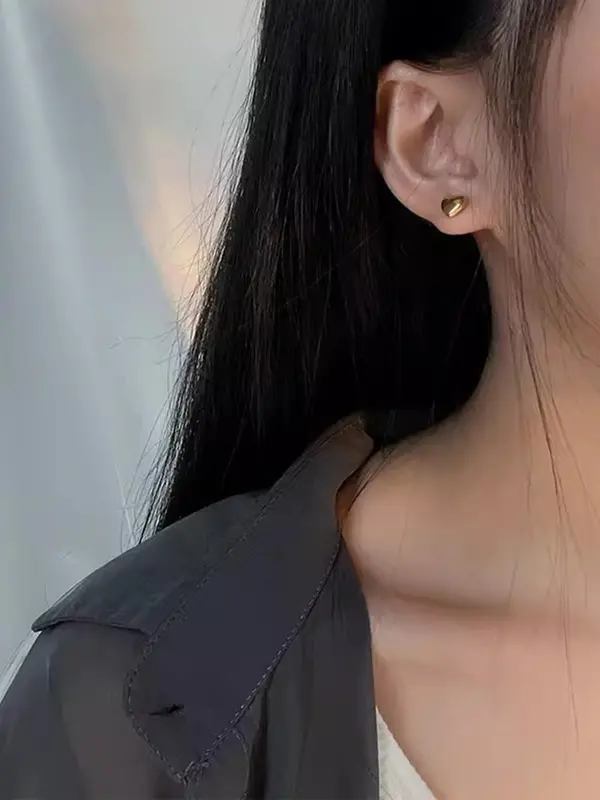 Women's Cute Heart Design Stud Earrings , Exquisite Trendy Stud Earrings, Fashionable Jewelry for Women for Daily & Party Decoration, Valentine's Day, Gift 2