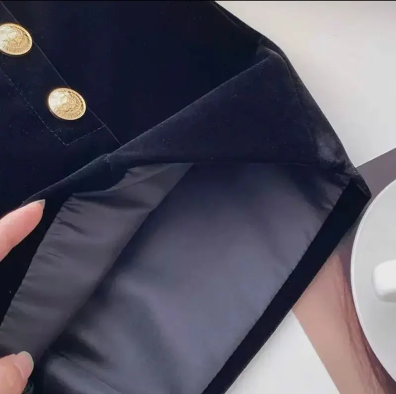Quần short nhung 8 khuy lưng siêu cao, siêu tôn dáng, phối gì cũng xinh MS70 Nữ Women 2