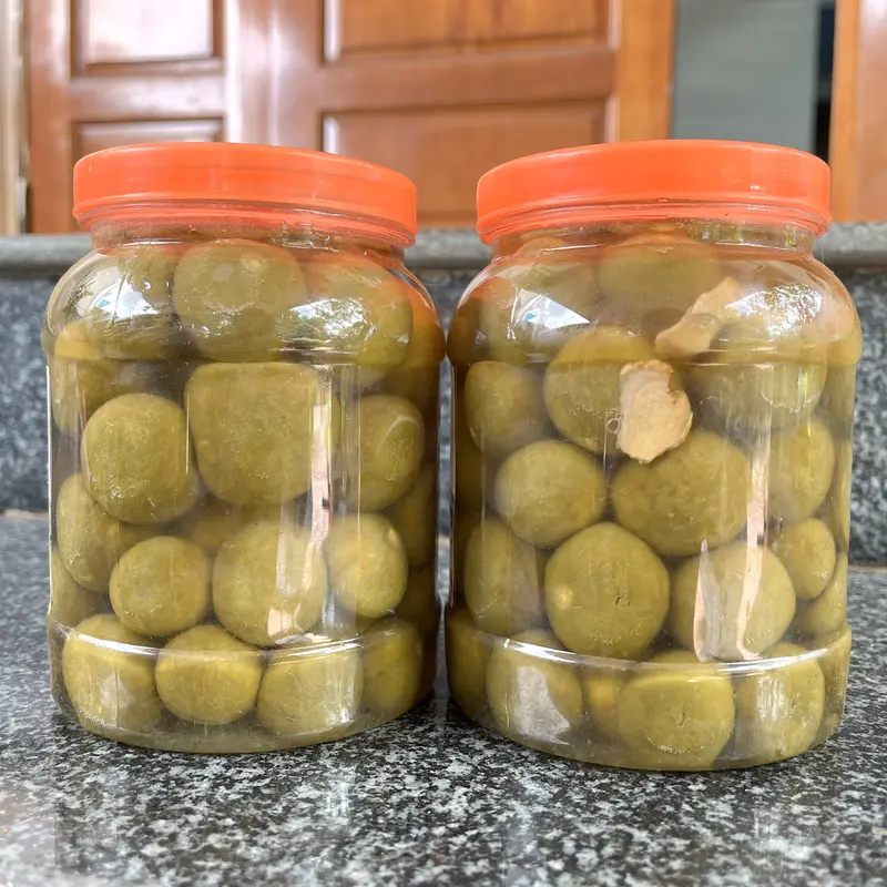 Hộp 2 Kg Sấu Ngâm Đường Gừng Ông Thọ Chua Ngọt Ăn Vặt 7