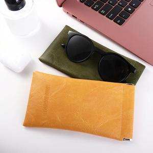 Pemegang Cermin Mata, Mudah Alih, Kalis Air, Reka Bentuk Huruf, Untuk Wanita dan Lelaki, Hitam, Beg Simpanan Cermin Mata, Beg Kosmetik, Diperbuat daripada Kulit PU, Sesuai untuk Cermin Mata, Dompet Syiling Kecil Eyewear