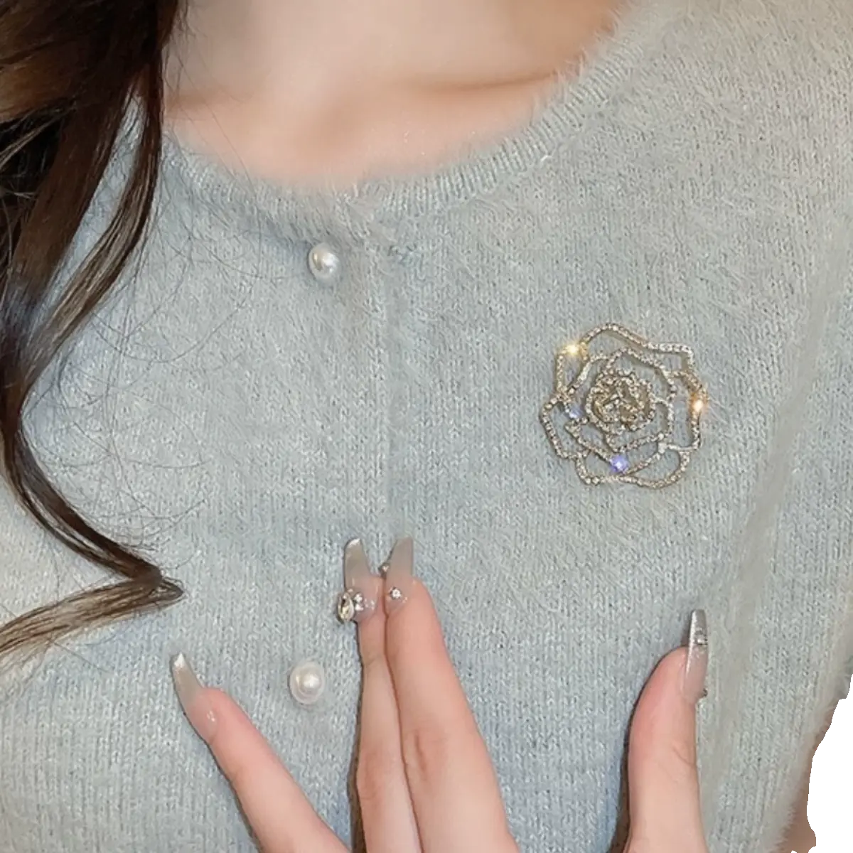 Camellia hollow brooch women's high-end women's brooch pin design sense niche luxury temperament accessories