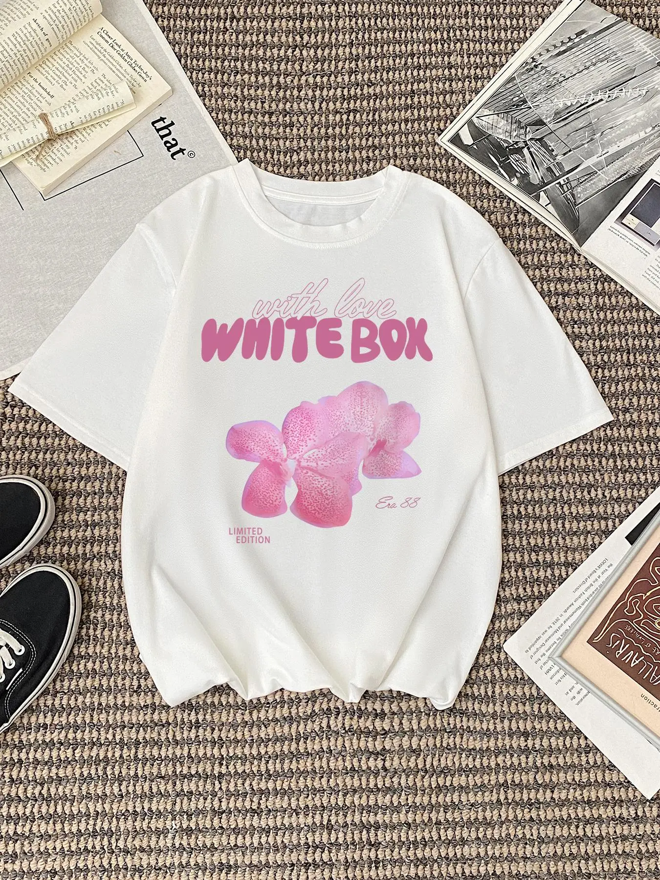 Women's Floral Print Round Neck Tee, Fashion Casual Crew Neck T-Shirt for Daily Holiday Vacation Outdoor Wear, Ladies Clothes for All Seasons