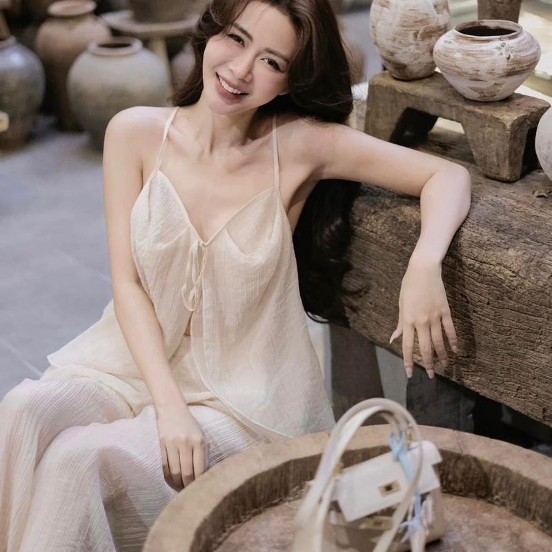 THUYVANTRAN Set áo yếm xẻ vạt trước mix quần dài có lớp lót 3