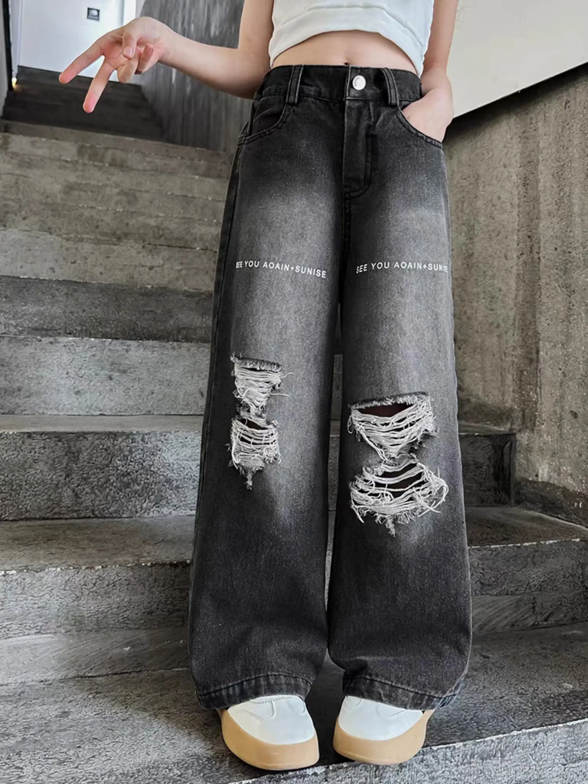 Quần Jean Xuông Rách Gối Hoạ Tiết Chữ SEE YOU AIOAN Cho Bé Gái Cạp Trước Giả Cúc , Sau Là Cạp Chun Pants Women quần  ống đen rộng màu quanbo chobe gai