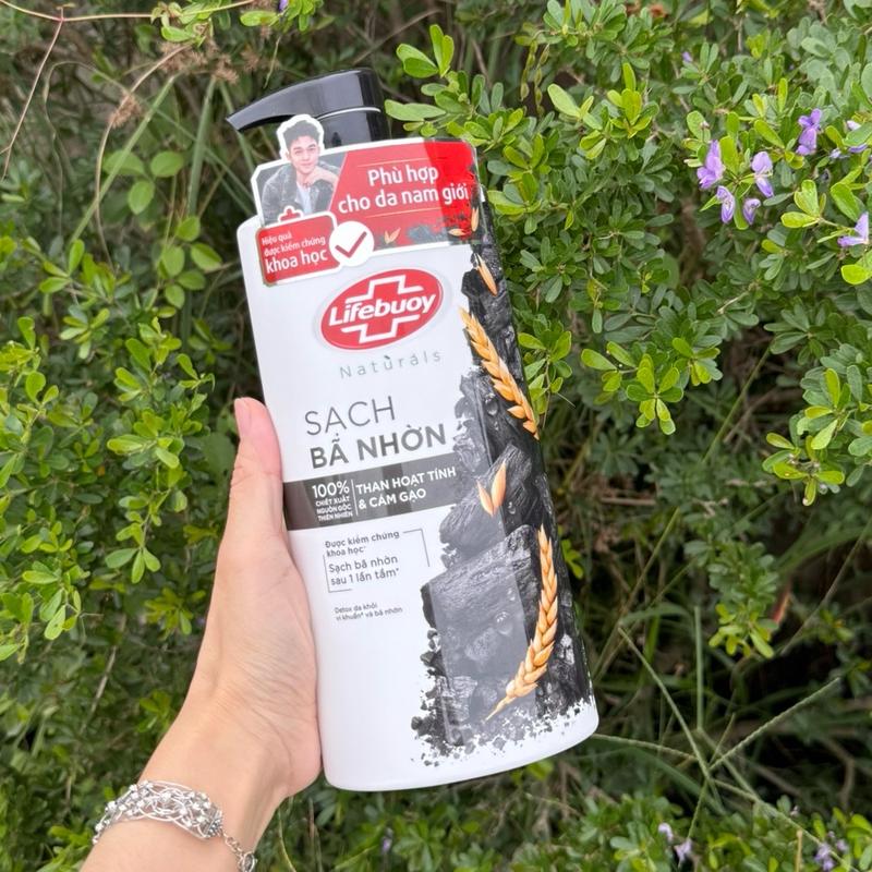 Sữa tắm Lifebuoy Detox Than Hoạt Tính & Cám Gạo 800g