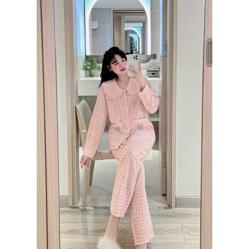 Bộ pijama caro tiểu thư thêu gấu ở túi - Bộ đồ ngủ mặc nhà cổ bèo sen dễ thương 2