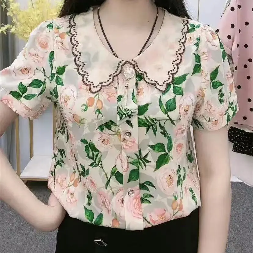 2024 Summer New Fashion Peter Pan Collar Younger Mom Clothes Color Flab Hiding Slim Western Style All-Matching Top Shirt Womenswear Blouse