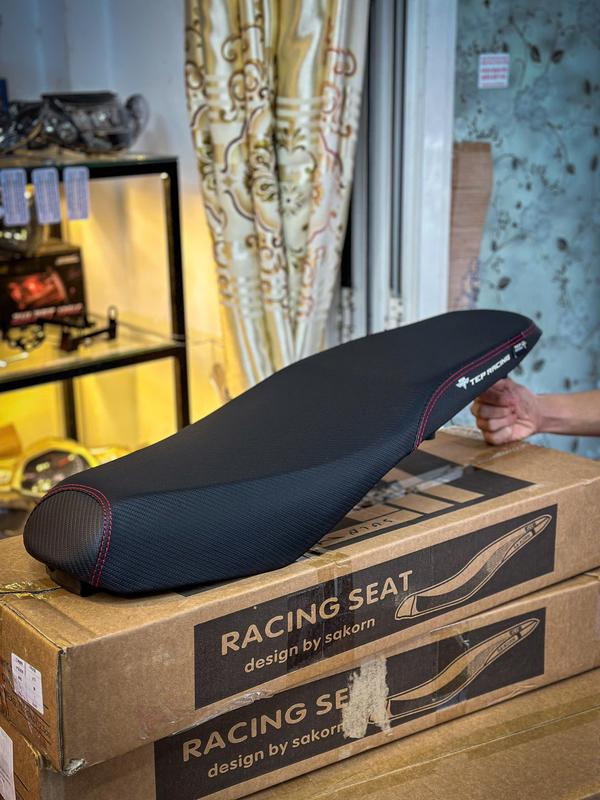 Yên 2 tầng TEPRACING EXCITER 150 chuẩn form mút trắng LẮP NHƯ ZIN