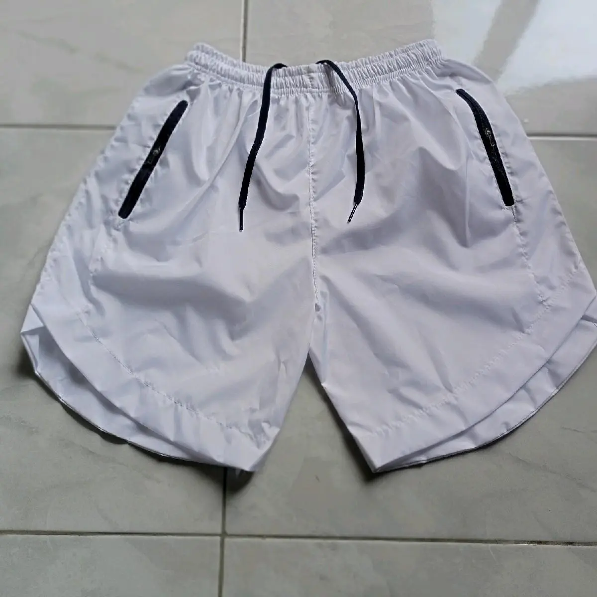 CELANA PENDEK  WARNA MERAH HITAM PUTIH &NAVY OLAHRAGA PRIA  WANITA BAHAN PARASUT DESPO SAKU RESLETING SHORT RUNNING PANTSS SPORT RUNNING JOGGING BADMINTON VOLLY GIMS FUTSAL FITNESS